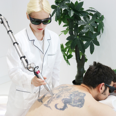 Semua dalam satu Picosecond Laser Hair Removal dan ND YAG Laser Tattoo Removal Machine
