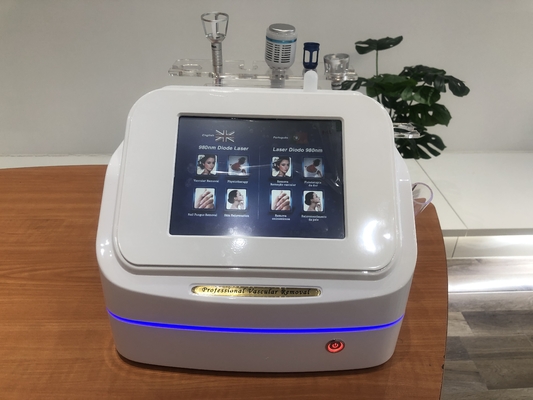 8.4 Inch True Color LCD Touch Screen 980nm Diode Laser Spider Vein Removal Machine untuk Solusi Penghapusan Lesi Vaskular
