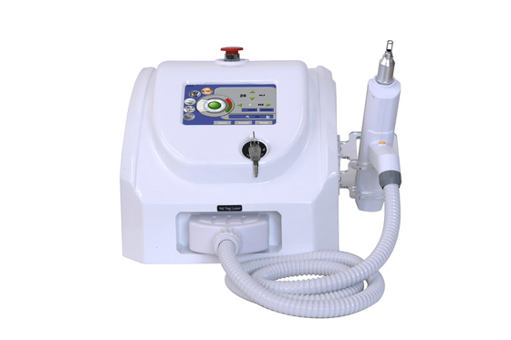 3 In 1 Q Switch ND Yag Laser Machine Penghapusan Tato OEM ODM Layanan