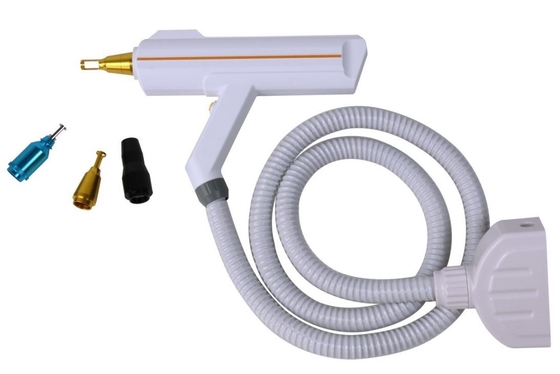 Komersial 3 In 1 Q Switch ND Yag Laser Machine Dengan 8.4 Layar Sentuh